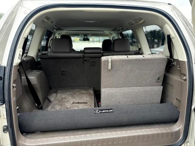 Photo of 2011 Gold Lexus GX 460