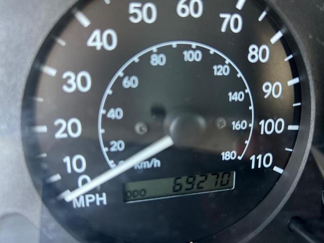 Photo of 2001 Silverstream Opalescent Toyota Corolla