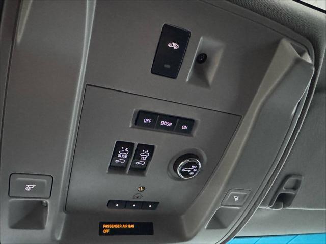 Photo of 2016 Black Chevrolet Tahoe