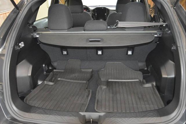Photo of 2024 MAGNATITLE GRAY Subaru Impreza