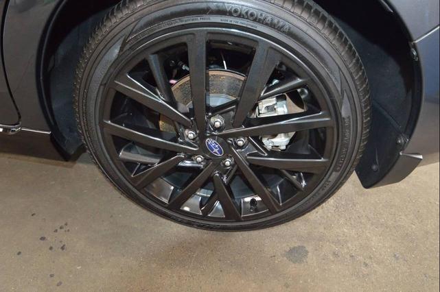 Photo of 2024 MAGNATITLE GRAY Subaru Impreza