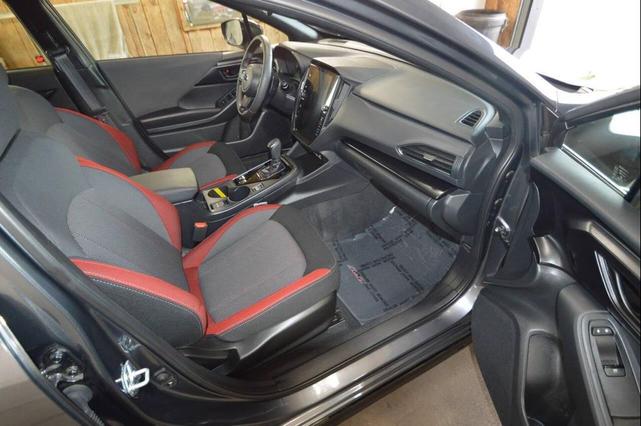 Photo of 2024 MAGNATITLE GRAY Subaru Impreza