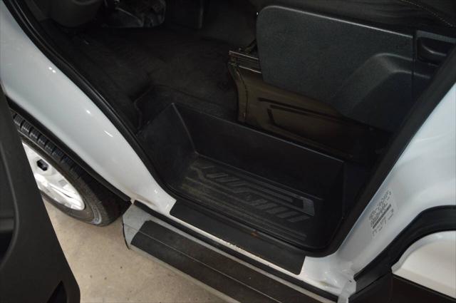 Photo of 2023 White Ford Transit-250