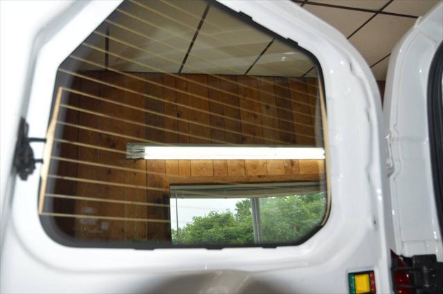 Photo of 2023 White Ford Transit-250