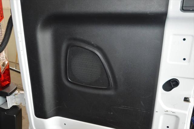 Photo of 2023 White Ford Transit-250