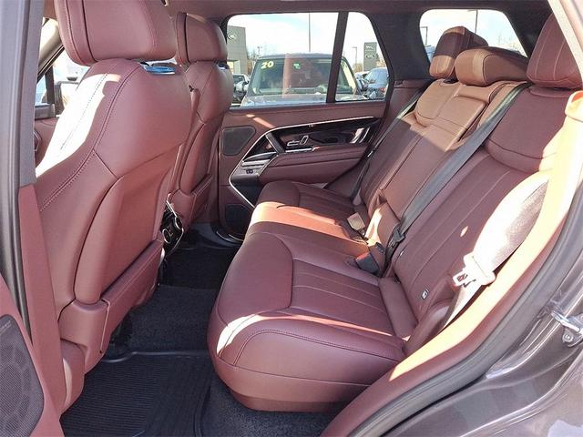 Photo of 2025 Charente Grey Land Rover Range Rover