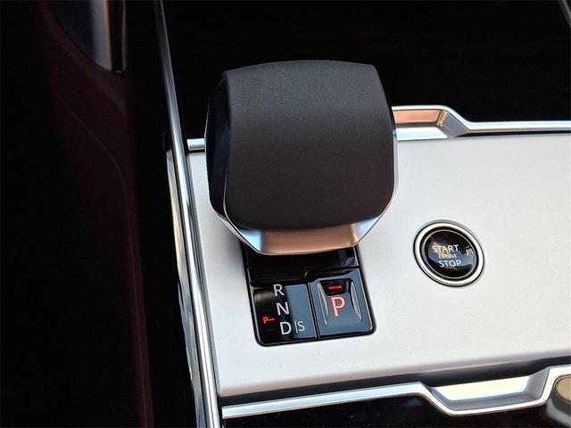 Photo of 2025 Charente Grey Land Rover Range Rover