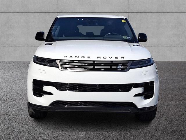 Photo of 2025 Fuji White Land Rover Range Rover Sport