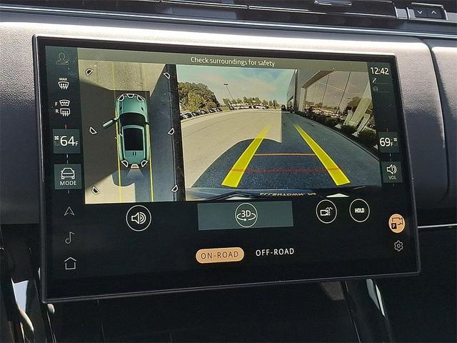 Photo of 2025 Fuji White Land Rover Range Rover Sport