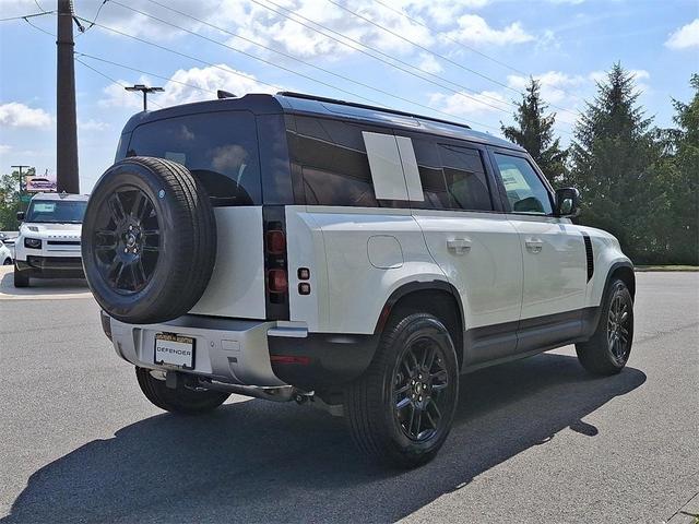 Photo of 2025 Fuji White Land Rover Defender