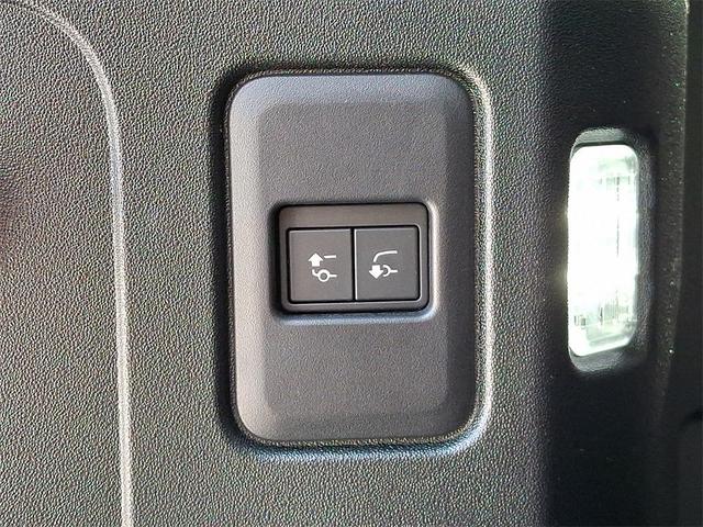Photo of 2024 Santorini Black Land Rover Defender