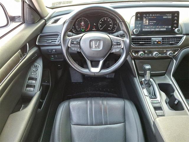 Photo of 2021 Platinum White Pearl Honda Accord