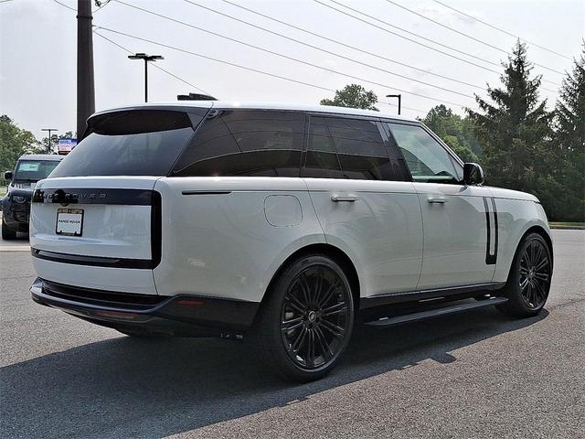 Photo of 2025 Fuji White Land Rover Range Rover
