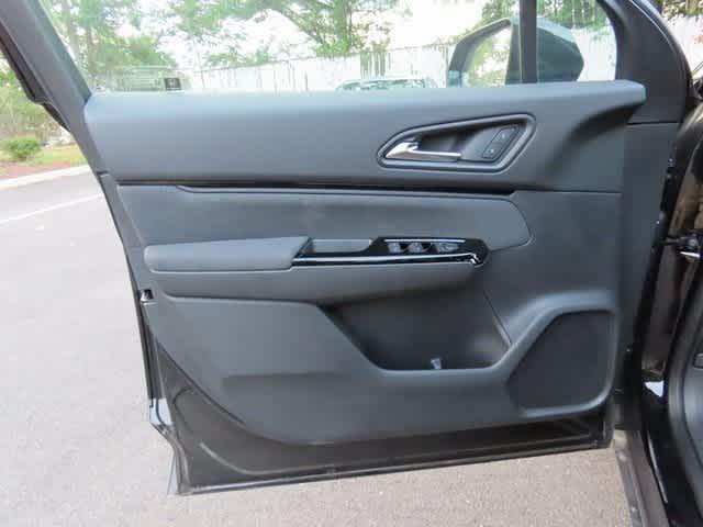 Photo of 2025 Raven Black Honda Prologue