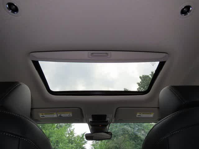Photo of 2026 Nordic Forest Pearl Honda HR-V