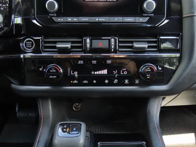 Photo of 2023 Gun Metallic Nissan Pathfinder