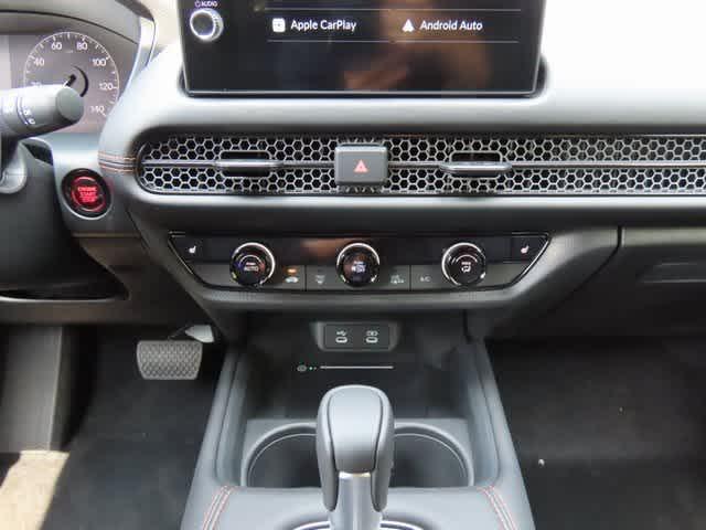 Photo of 2026 Crystal Black Pearl Honda HR-V