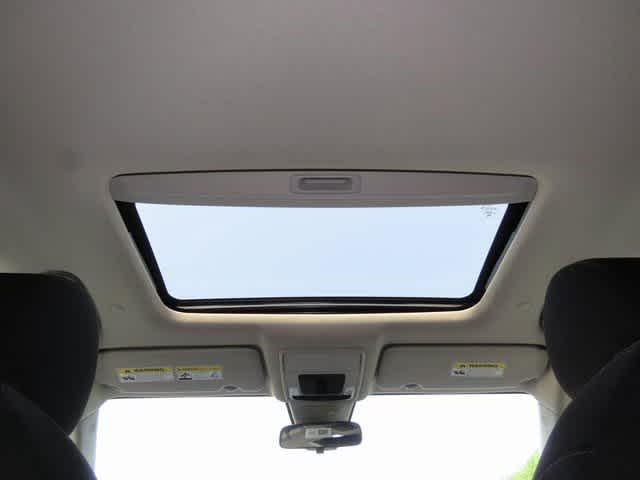 Photo of 2026 Crystal Black Pearl Honda CR-V