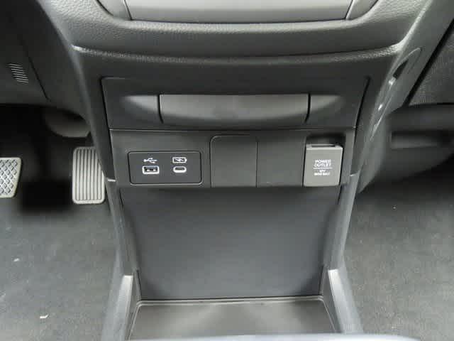 Photo of 2026 Platinum White Pearl Honda Odyssey