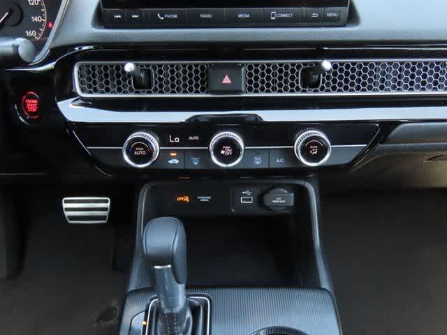 Photo of 2024 Lunar Silver Metallic Honda Civic