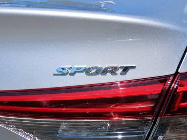 Photo of 2024 Lunar Silver Metallic Honda Civic