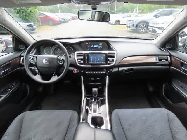 Photo of 2016 Lunar Silver Metallic Honda Accord
