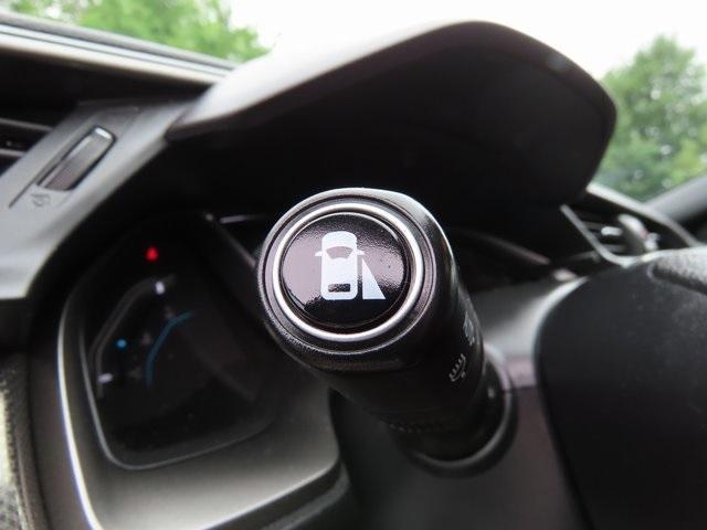 Photo of 2018 White Orchid Pearl Honda Civic