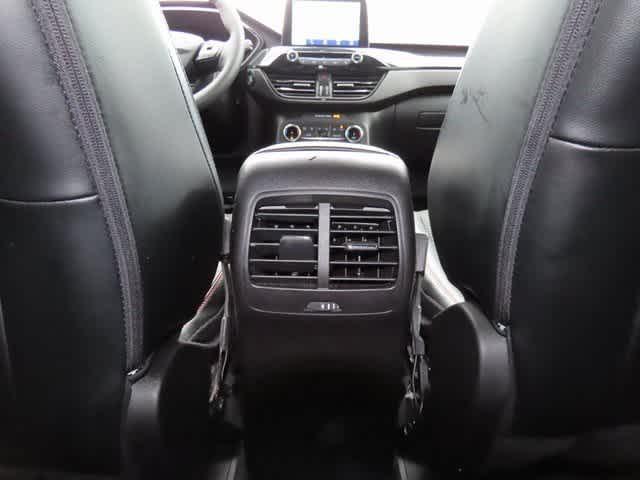 Photo of 2023 AGATE BLACK METALLIC Ford Escape