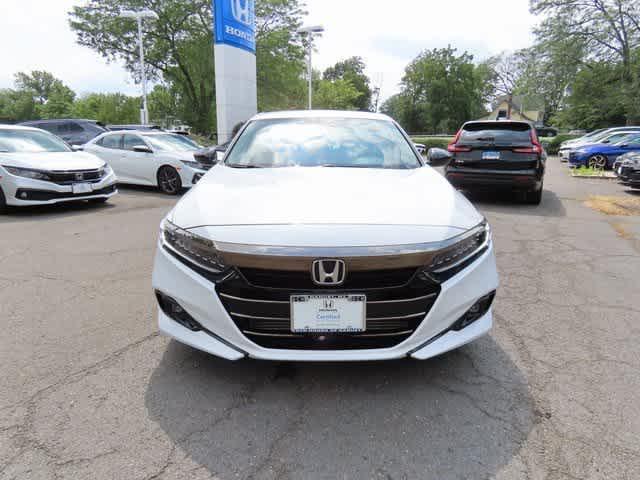 Photo of 2022 Platinum White Pearl Honda Accord