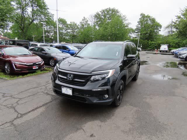 Photo of 2022 Crystal Black Pearl Honda Pilot
