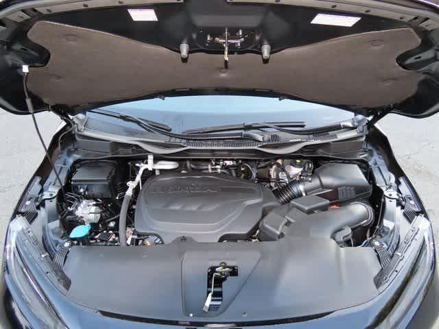 Photo of 2026 Crystal Black Pearl Honda Odyssey