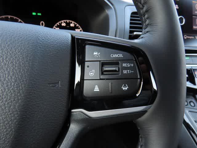 Photo of 2026 Crystal Black Pearl Honda Odyssey