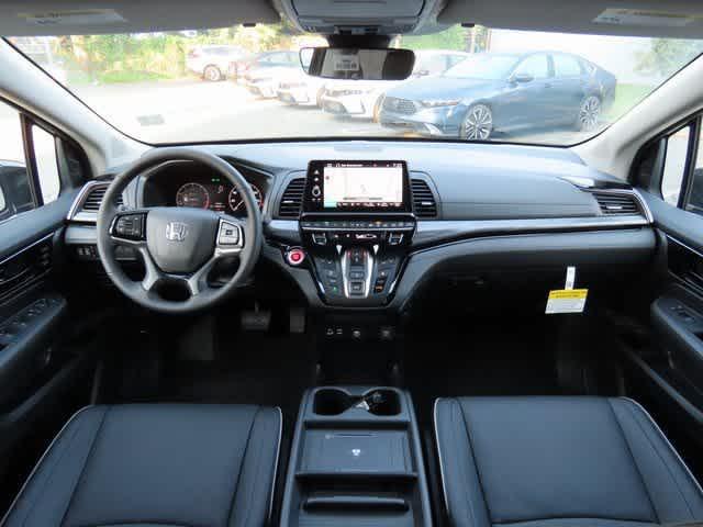 Photo of 2026 Crystal Black Pearl Honda Odyssey
