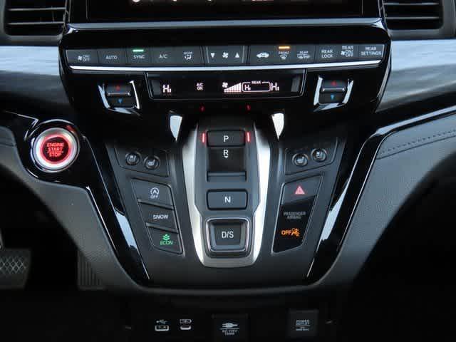 Photo of 2026 Crystal Black Pearl Honda Odyssey
