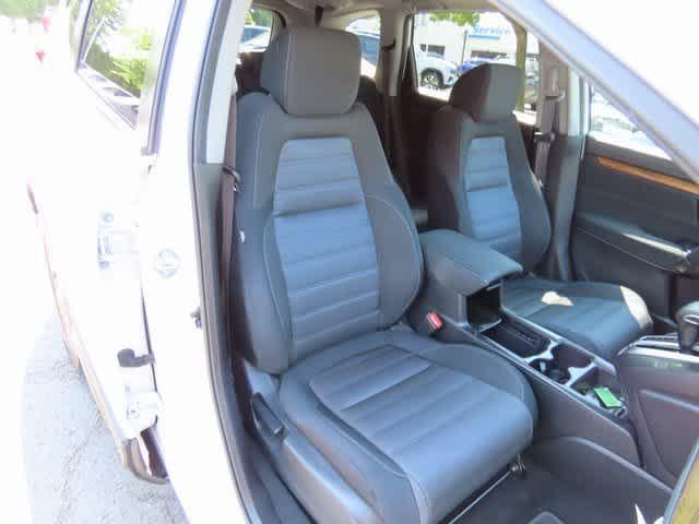 Photo of 2019 Platinum White Pearl Honda CR-V