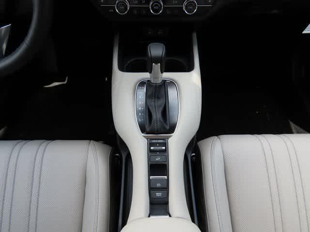 Photo of 2026 Solar Silver Metallic Honda HR-V