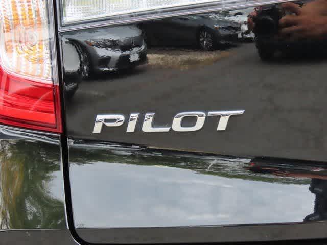 Photo of 2022 Crystal Black Pearl Honda Pilot