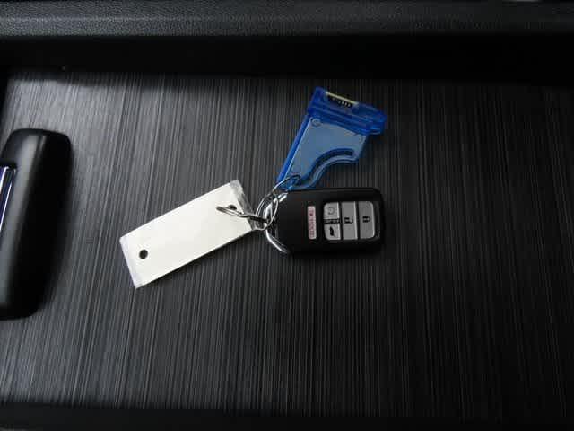Photo of 2022 Crystal Black Pearl Honda Pilot