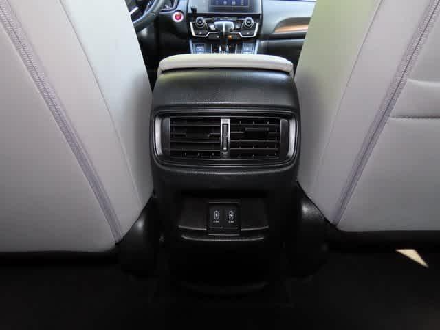 Photo of 2022 Lunar Silver Metallic Honda CR-V