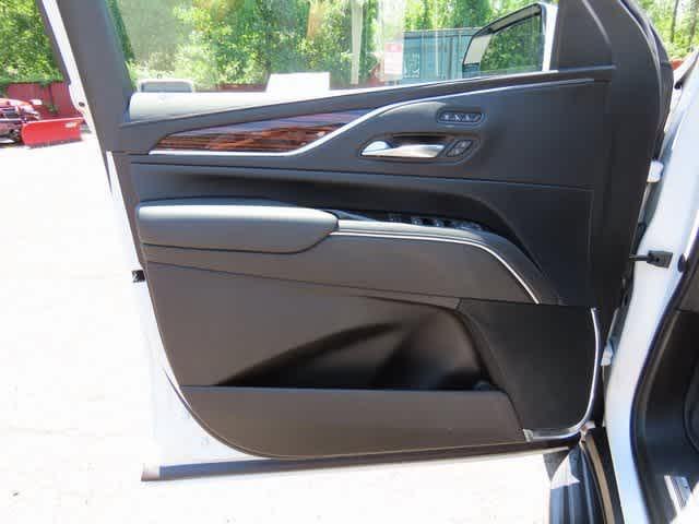 Photo of 2024 Crystal White Tricoat Cadillac Escalade ESV