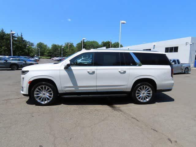 Photo of 2024 Crystal White Tricoat Cadillac Escalade ESV