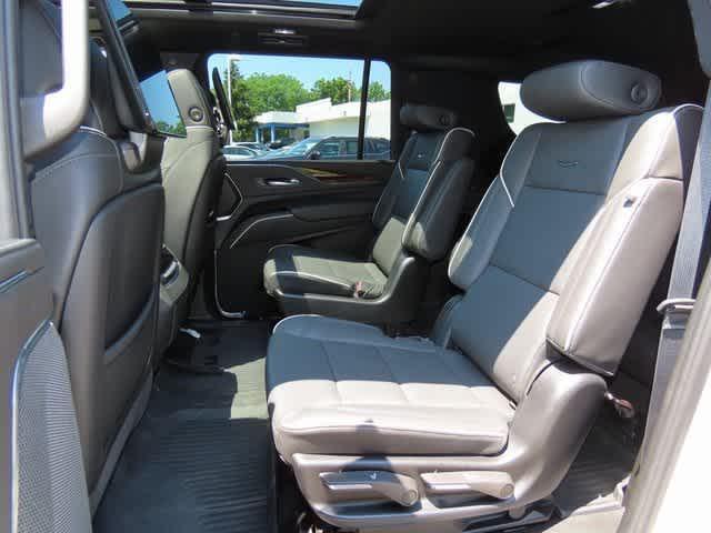 Photo of 2024 Crystal White Tricoat Cadillac Escalade ESV
