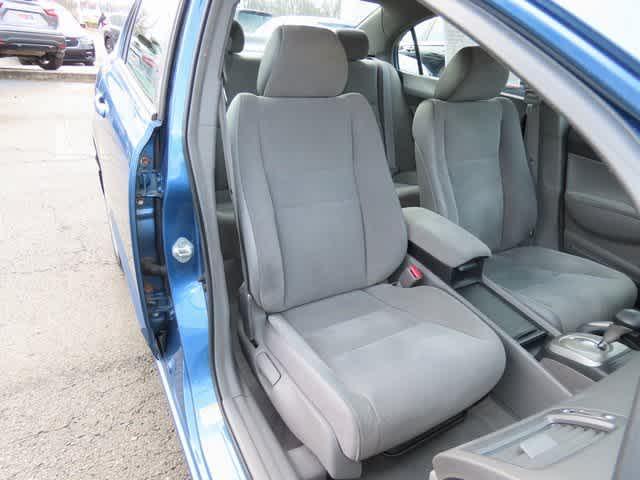 Photo of 2008 Blue Honda Civic