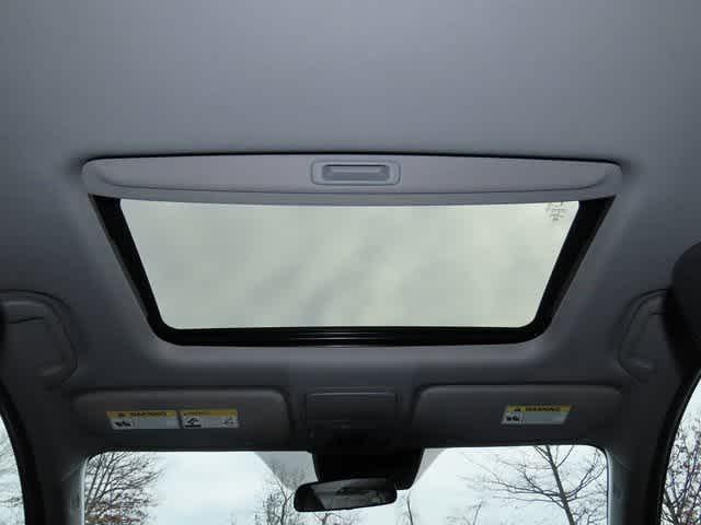 Photo of 2021 Crystal Black Pearl Honda CR-V