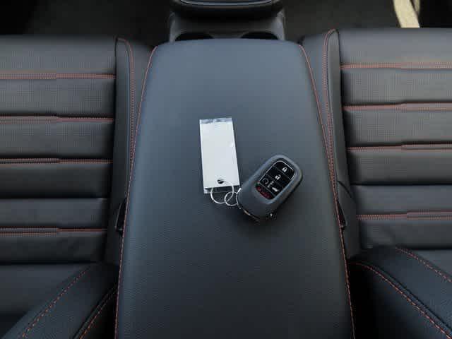 Photo of 2026 Urban Gray Pearl Honda CR-V Hybrid