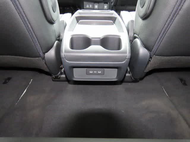 Photo of 2026 Sonic Gray Pearl Honda Odyssey