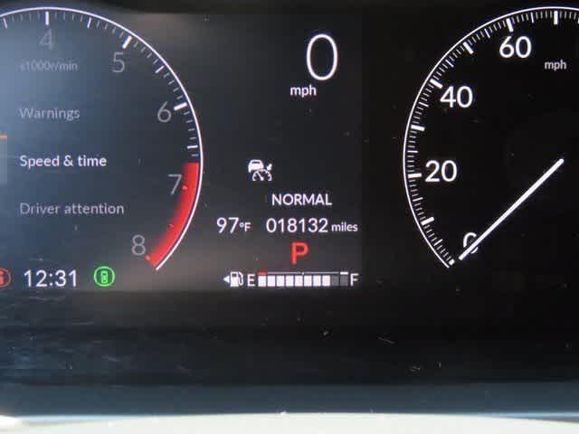 Photo of 2023 Platinum White Pearl Honda HR-V