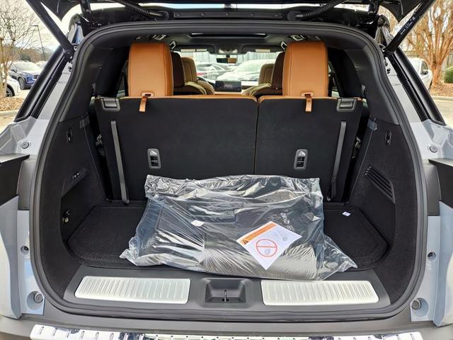 Photo of 2025 Gray INFINITI QX60