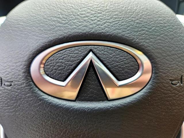 Photo of 2025 Gray INFINITI QX60