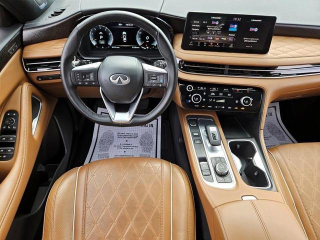 Photo of 2024 Black INFINITI QX60